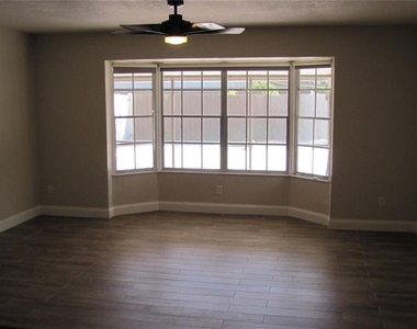 3326 Schefflera Road - Photo Thumbnail 3