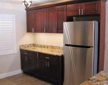 3326 Schefflera Road - Photo Thumbnail 9