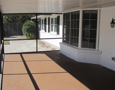 3326 Schefflera Road - Photo Thumbnail 15