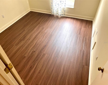 3992 Jenita Dr - Photo Thumbnail 23