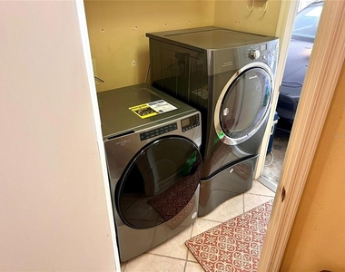 3992 Jenita Dr - Photo Thumbnail 28