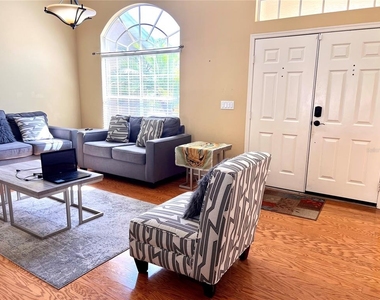 3992 Jenita Dr - Photo Thumbnail 4