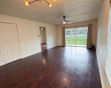 4410 White Pine Avenue - Photo Thumbnail 2