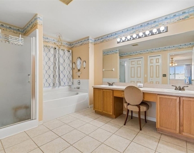 12803 Longcrest Drive - Photo Thumbnail 18