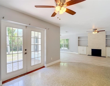 3022 W Fair Oaks Avenue - Photo Thumbnail 19