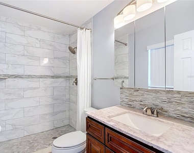 3022 W Fair Oaks Avenue - Photo Thumbnail 17