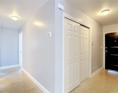 3022 W Fair Oaks Avenue - Photo Thumbnail 28