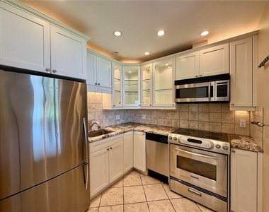 1320 Pelican Creek Crossing - Photo Thumbnail 7