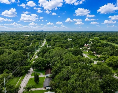 10934 N Boulevard - Photo Thumbnail 34