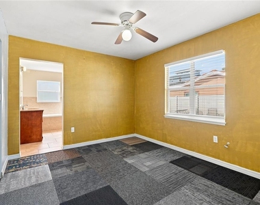 600 79th Avenue - Photo Thumbnail 13