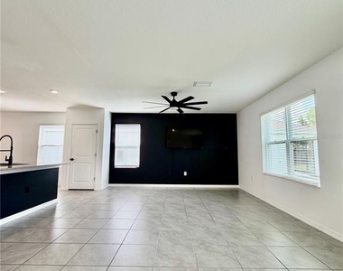 34110 Jasper Stone Drive - Photo Thumbnail 21