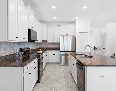 11411 Chilly Water Court - Photo Thumbnail 4