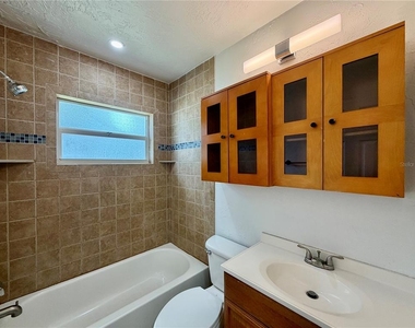 5560 14th Avenue N - Photo Thumbnail 14