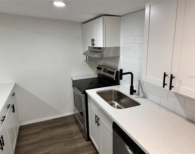 38839 Miller Avenue - Photo Thumbnail 3