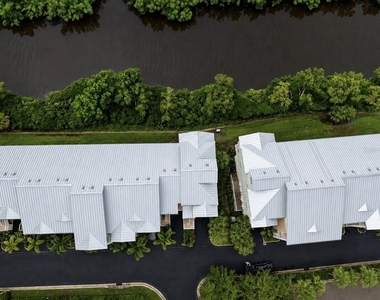 3228 Mangrove Point Drive - Photo Thumbnail 3