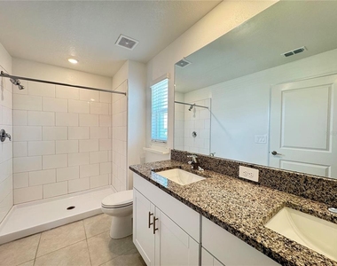 10268 Honey Hammock Way - Photo Thumbnail 15