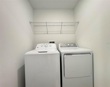 10268 Honey Hammock Way - Photo Thumbnail 16