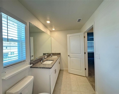 10268 Honey Hammock Way - Photo Thumbnail 14