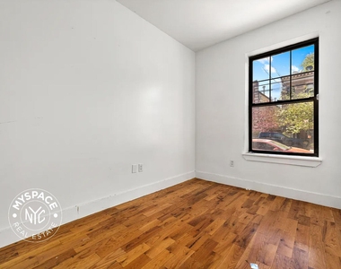 1935 Bergen Street - Photo Thumbnail 6