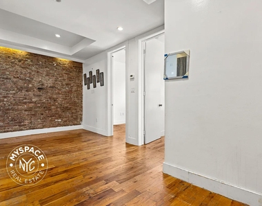 1935 Bergen Street - Photo Thumbnail 4