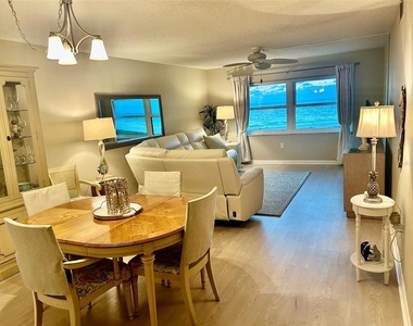 1270 Gulf Boulevard - Photo Thumbnail 4