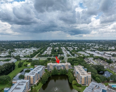 960 Starkey Road - Photo Thumbnail 57