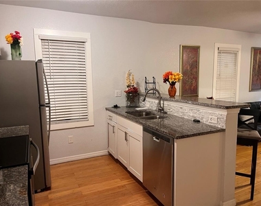 2320 E 12th Avenue - Photo Thumbnail 12