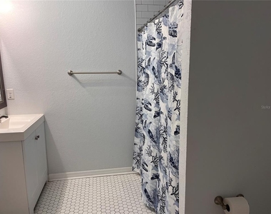 2320 E 12th Avenue - Photo Thumbnail 5