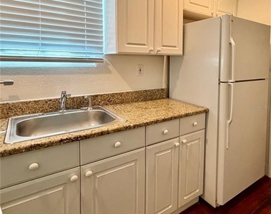 415 Celebration Avenue - Photo Thumbnail 3