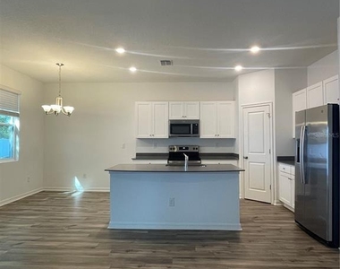 34772 Mulrion Drive - Photo Thumbnail 4