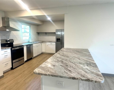 4205 Ne 7th Street - Photo Thumbnail 9