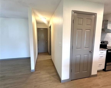 4205 Ne 7th Street - Photo Thumbnail 25