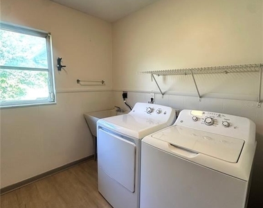 4205 Ne 7th Street - Photo Thumbnail 27