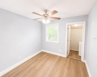 4666 Ken Knight Drive N - Photo Thumbnail 12