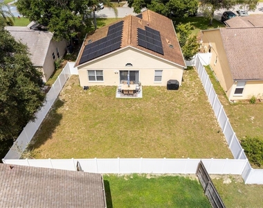 1321 Whitewood Way - Photo Thumbnail 18