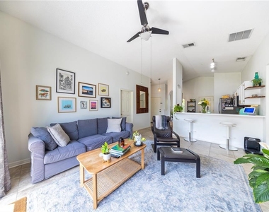 1321 Whitewood Way - Photo Thumbnail 5