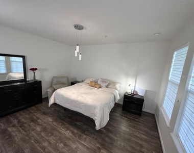 1562 Softshell Street - Photo Thumbnail 6