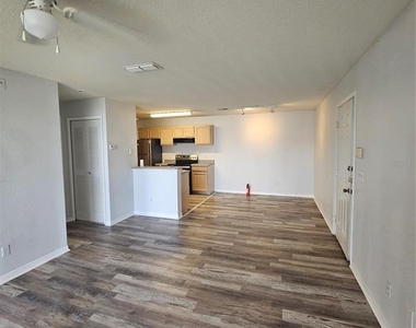 7630 Pissarro Drive - Photo Thumbnail 15