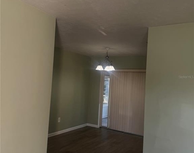 589 East Normandy  Blvd. - Photo Thumbnail 5