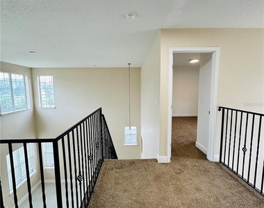 438 Palm Drive - Photo Thumbnail 20