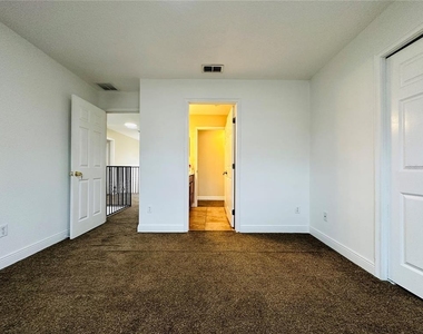 438 Palm Drive - Photo Thumbnail 24