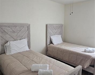 110 Reserve Drive - Photo Thumbnail 28