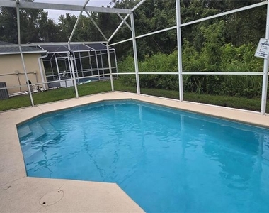 110 Reserve Drive - Photo Thumbnail 12