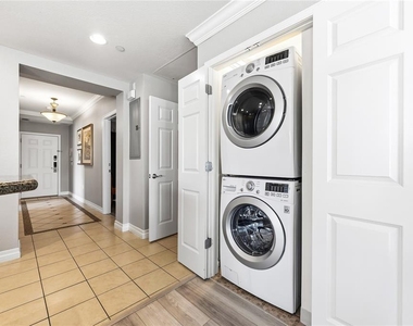 7613 Cabana Court - Photo Thumbnail 26