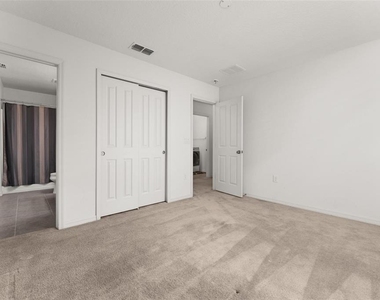 11472 Wakeworth Street - Photo Thumbnail 37