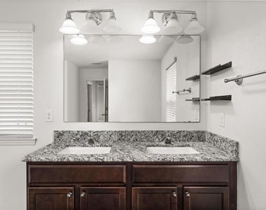 11472 Wakeworth Street - Photo Thumbnail 33