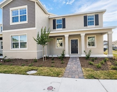 5665 Quiet Palm Loop - Photo Thumbnail 1