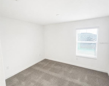 5665 Quiet Palm Loop - Photo Thumbnail 6