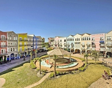 101 Palm Harbor Parkway - Photo Thumbnail 1