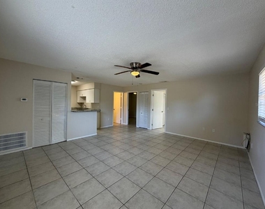 181 Old Englewood Road - Photo Thumbnail 2
